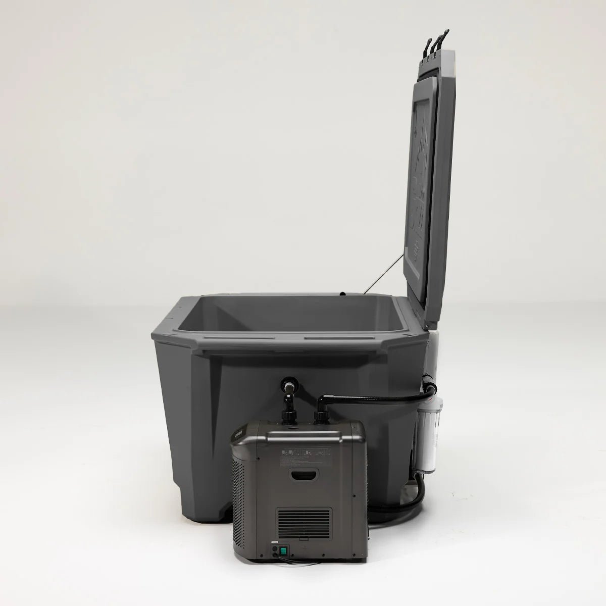 Grizzly 450 Cold Plunge Tub & Chiller - The Cold Plunge Store